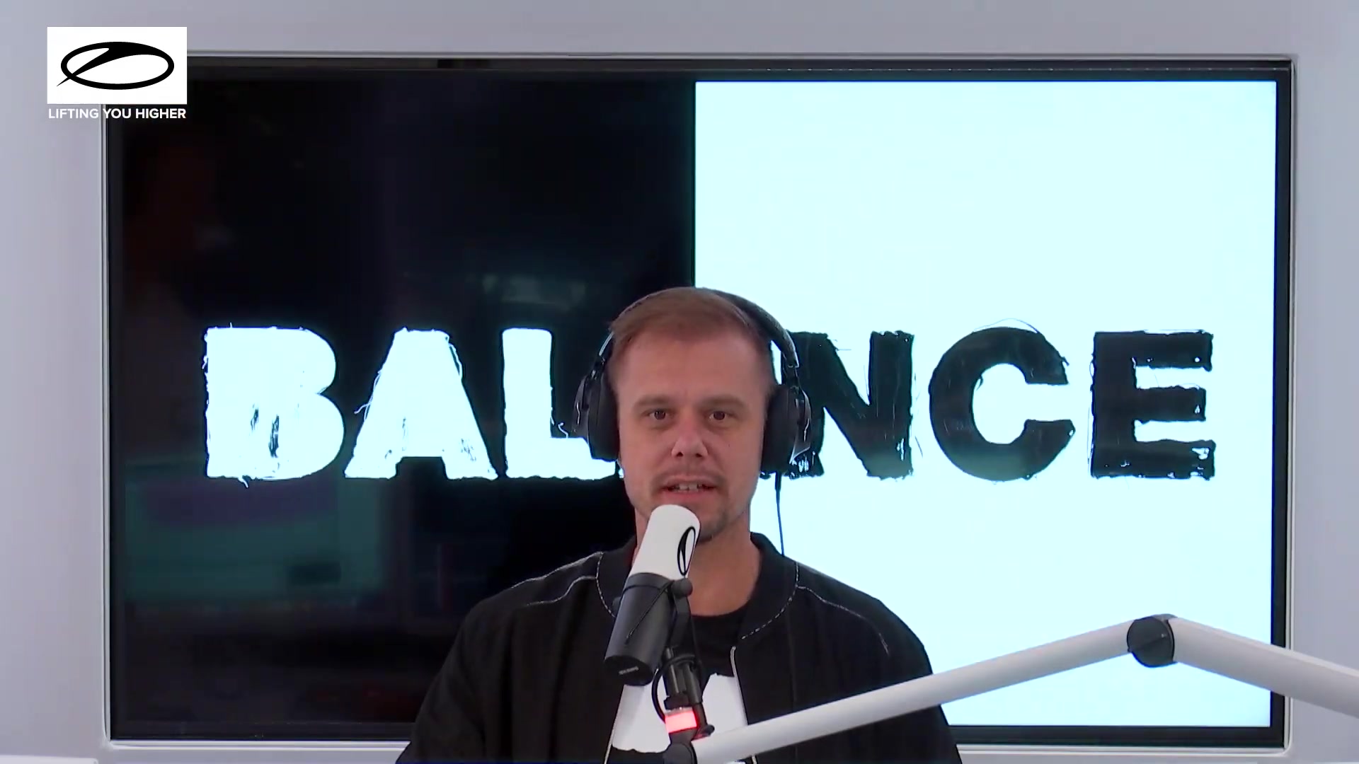 [图]A State Of Trance 937 [#ASOT937] - Armin van Buuren [BALANCE Album Special]