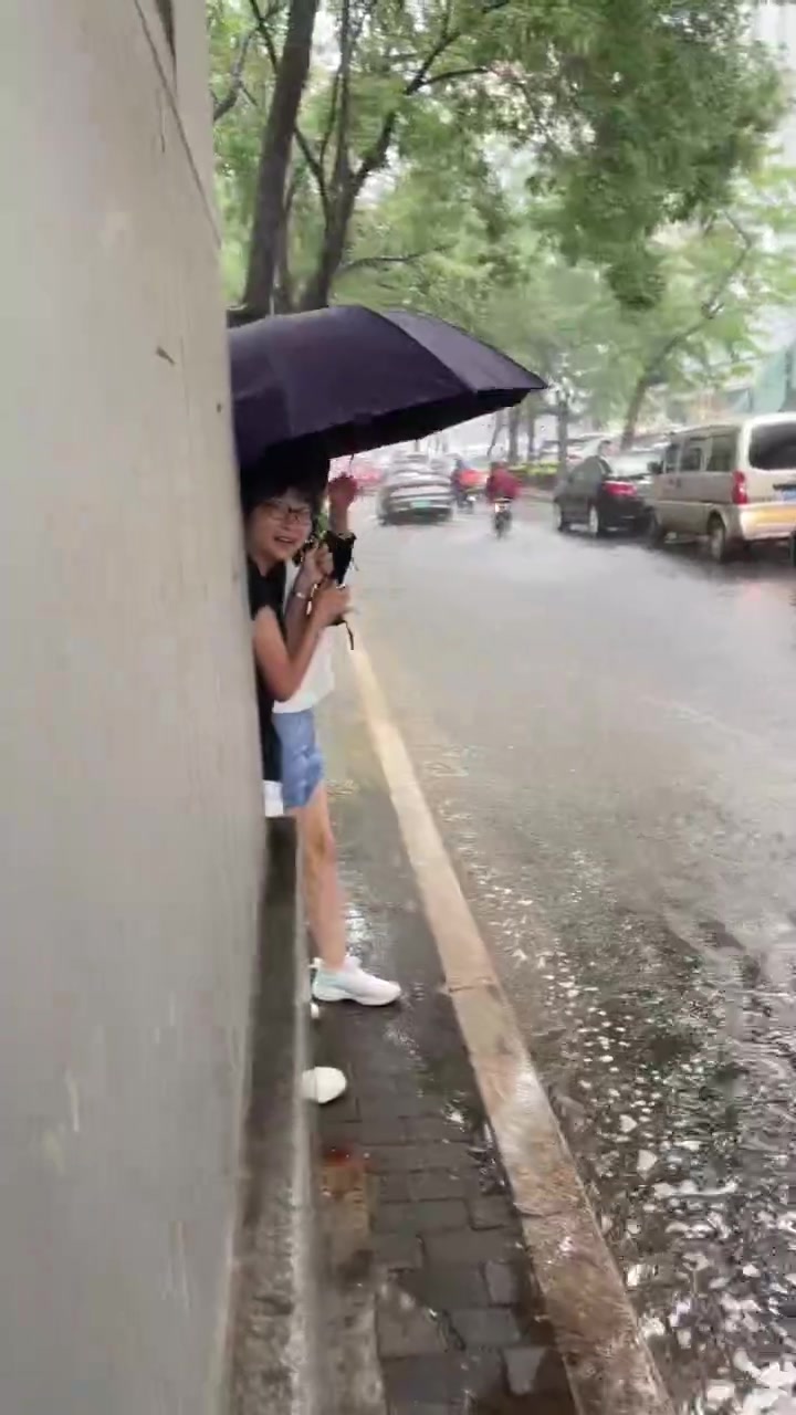 石家庄大雨:20240724 145219:206578377336:哔哩哔哩bilibili