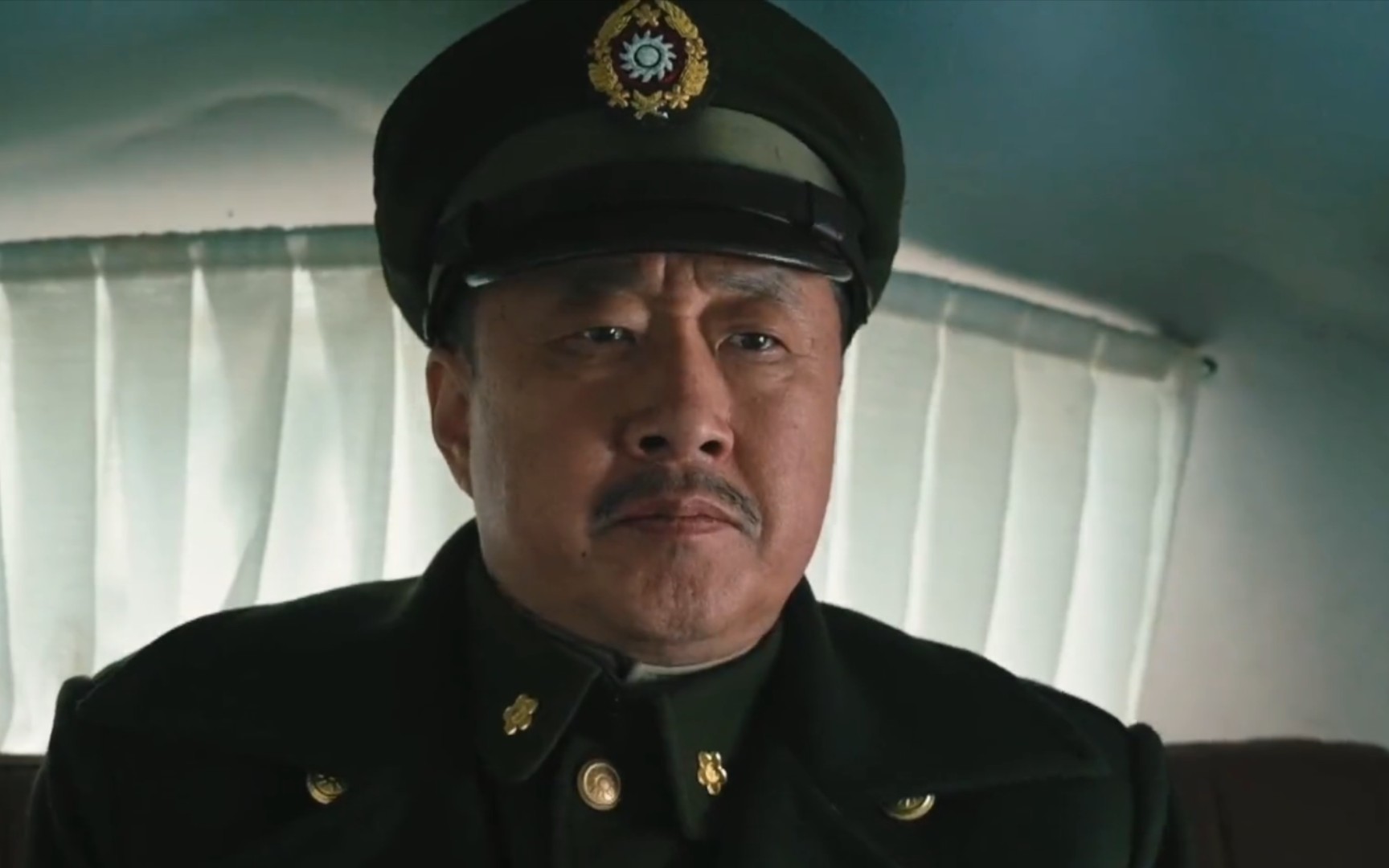 大决战10 东北野战军势均力敌,卫立煌东北赴任