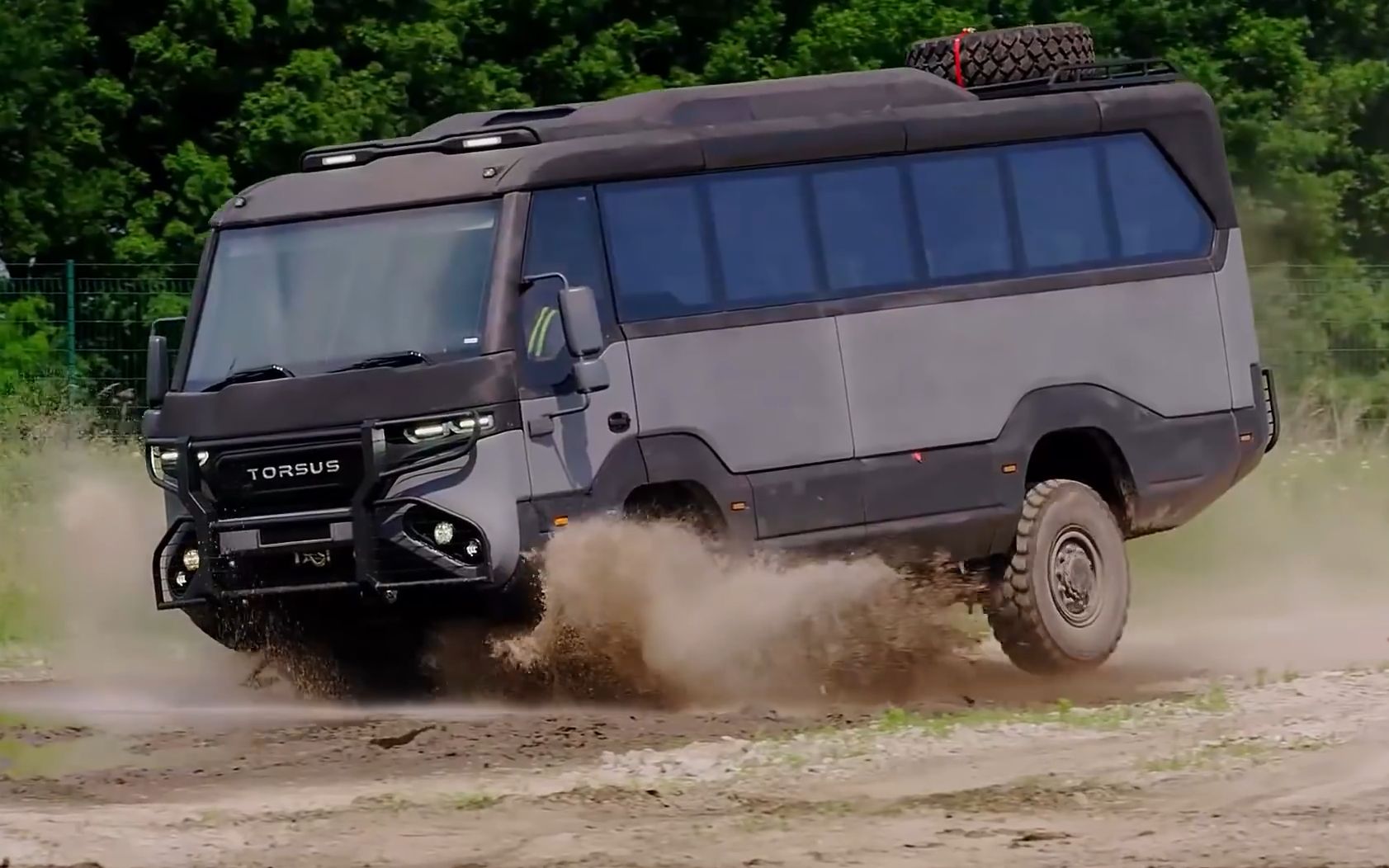 torsus越野房车展示