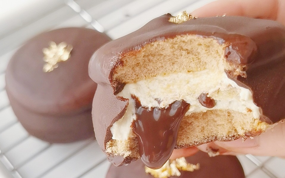 提拉米苏流心巧克力派 | 是dna动了的感觉把最近超火的提拉米苏融入到