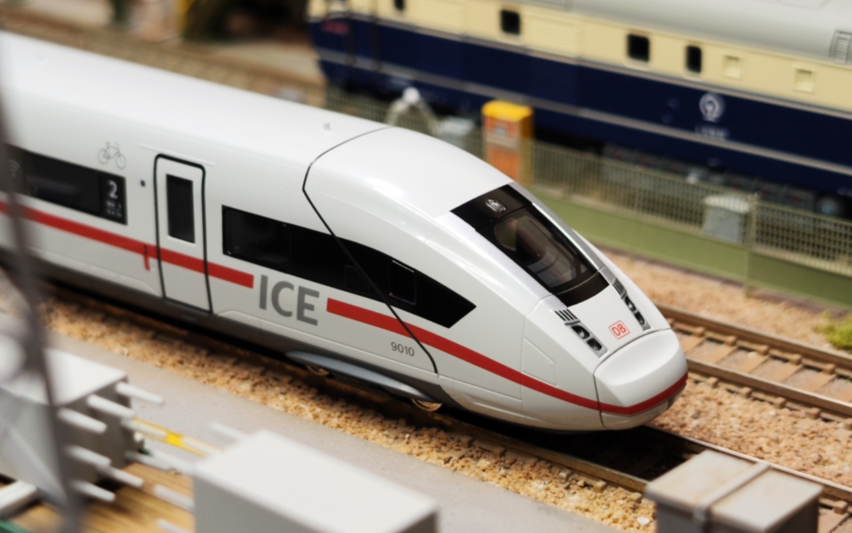 kato n比例 ice4 全编(货号10-1512/13)