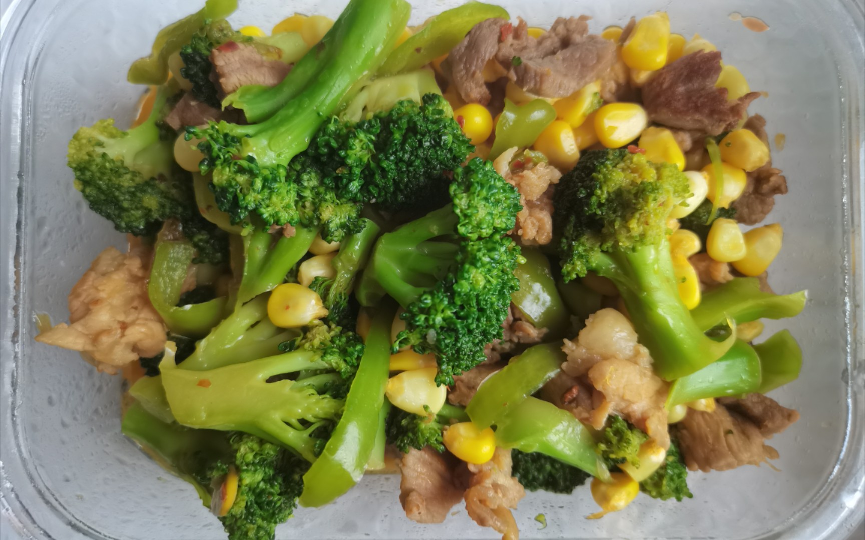 西兰花玉米炒肉