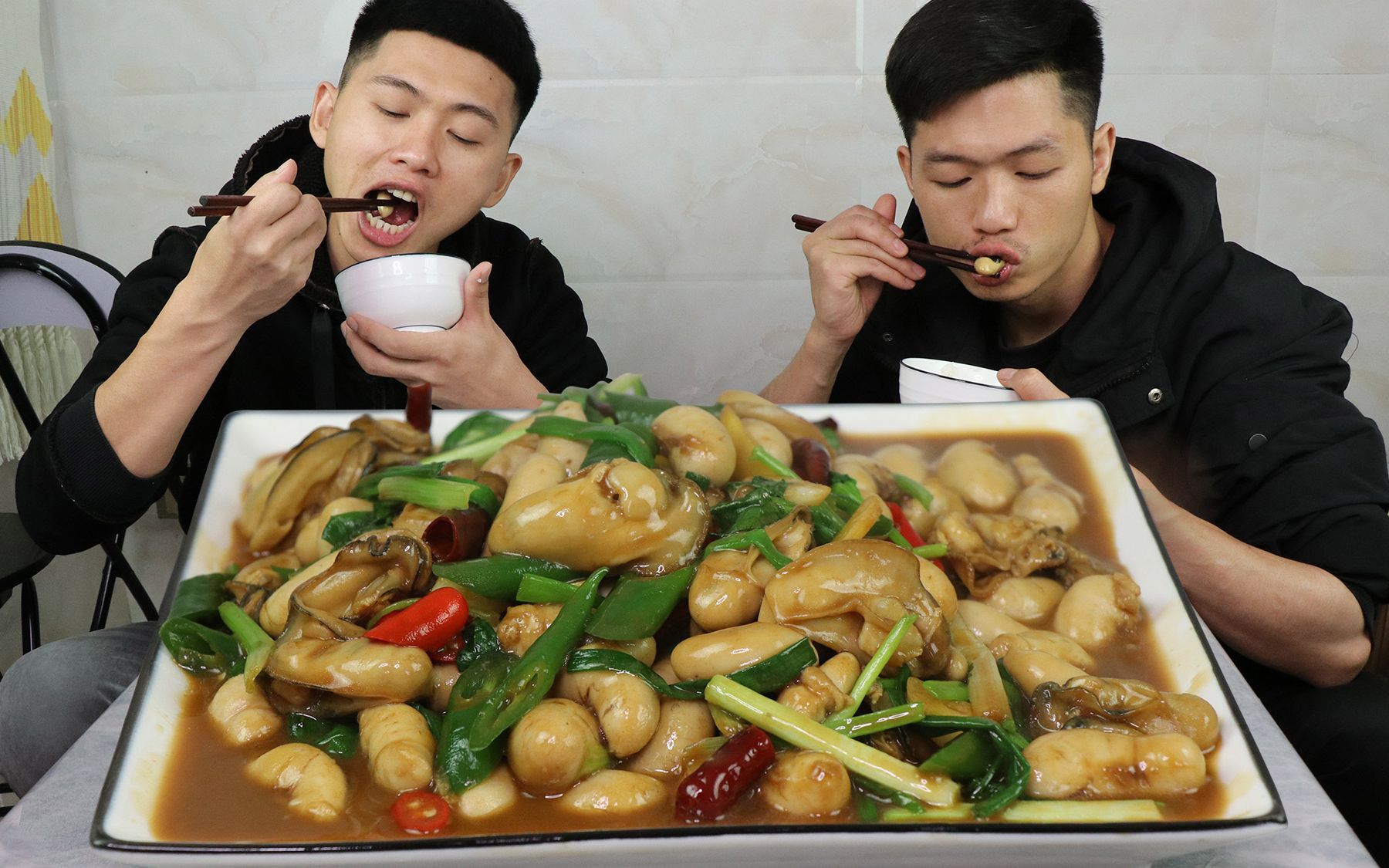 90个鸡春子,40个生蚝,简单吃一口,太补了,堪比佛跳墙