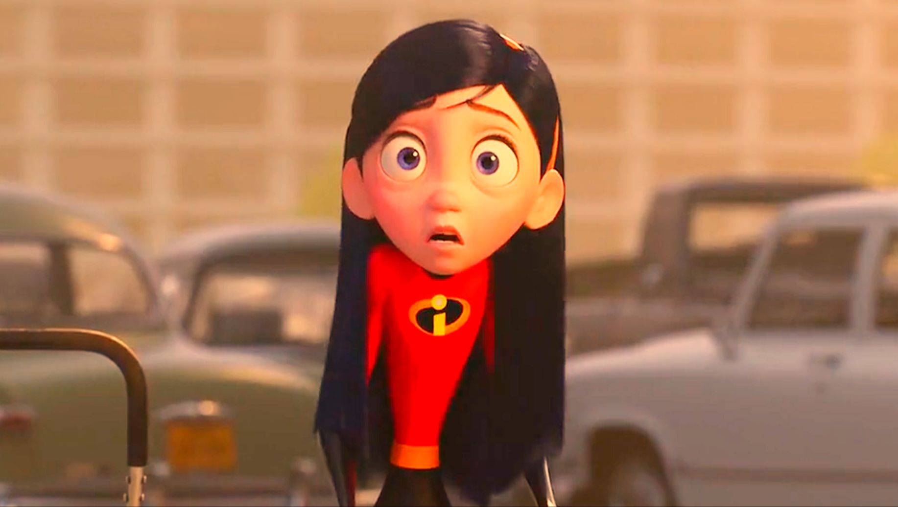 男孩无意间发现了朋友的秘密,原来她是个超人《超人总动员2》