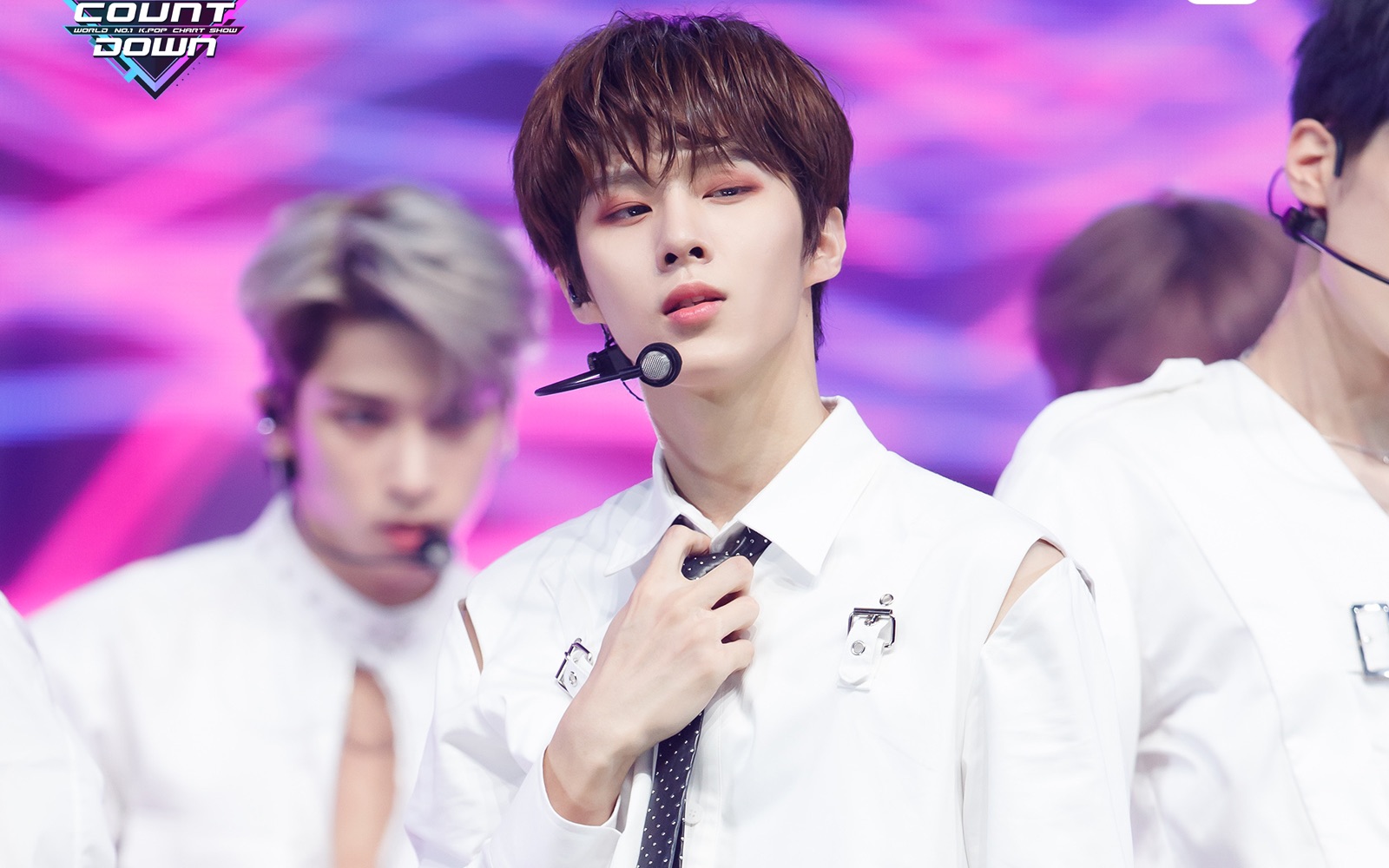 190905mcdflashx1金宇硕收音器松脱直拍俯拍剪辑