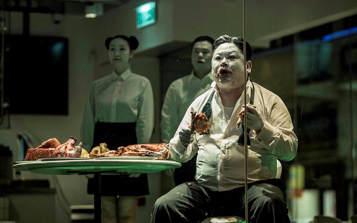 香港都市传说,男子盗人骨灰企图敲诈,不料引得墓主人亲自上门!