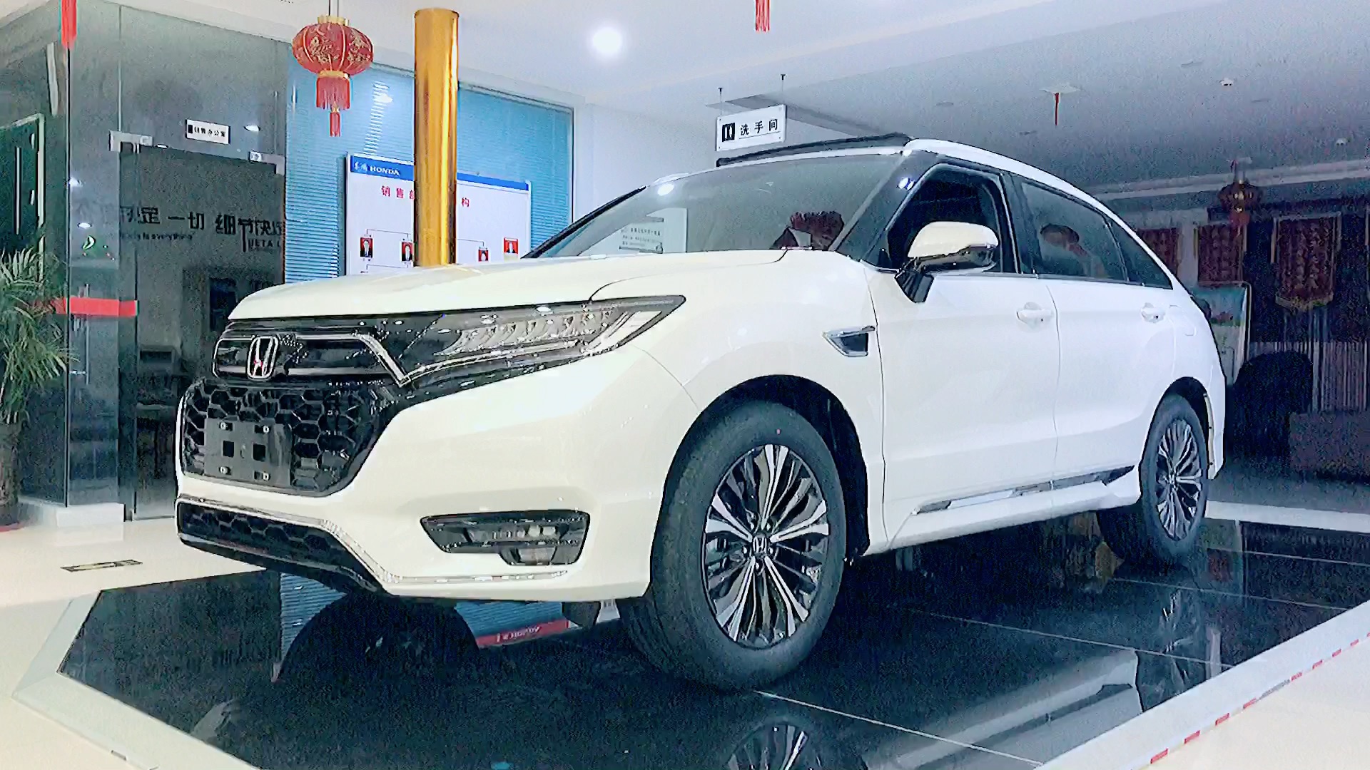 东风honda2020款urv展厅实拍