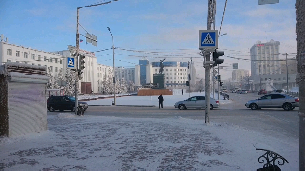 [图]雅库茨克列宁大道 - 俄罗斯西伯利亚街景｜Якутск.Проспект Ленина Yakutsk.Lenin Avenue