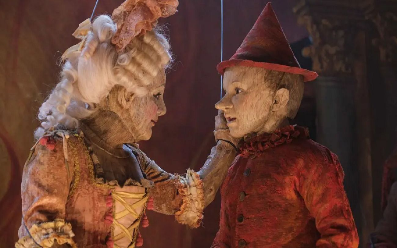 匹诺曹木偶男孩一说谎鼻子就会变长只有小鸟帮忙才能恢复