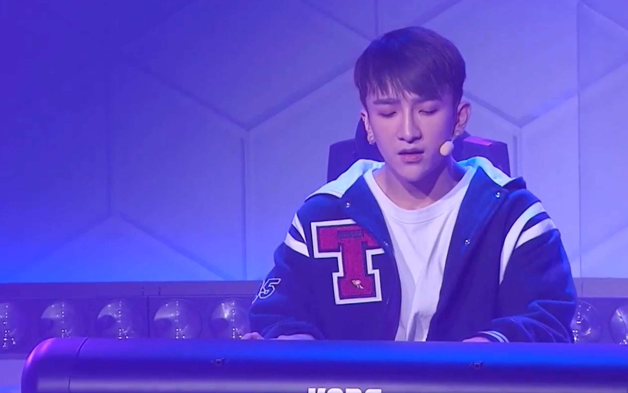 全民造星【anson lo卢瀚霆】viutv粉丝见面会表演cut_哔哩哔哩 (゜-゜