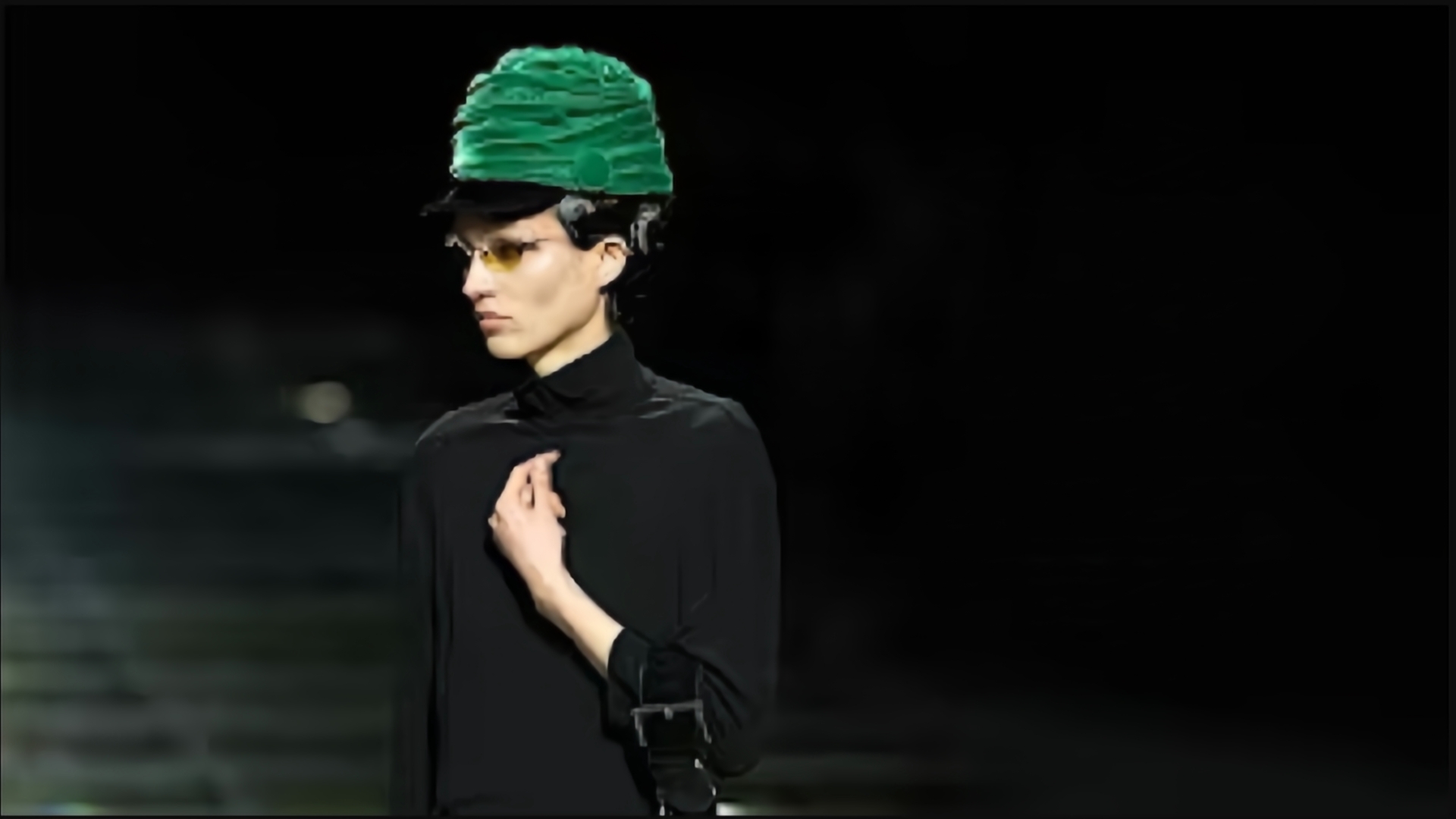 普拉达Prada | Fall Winter 2024/2025 | Milan Fashion Week哔哩哔哩bilibili