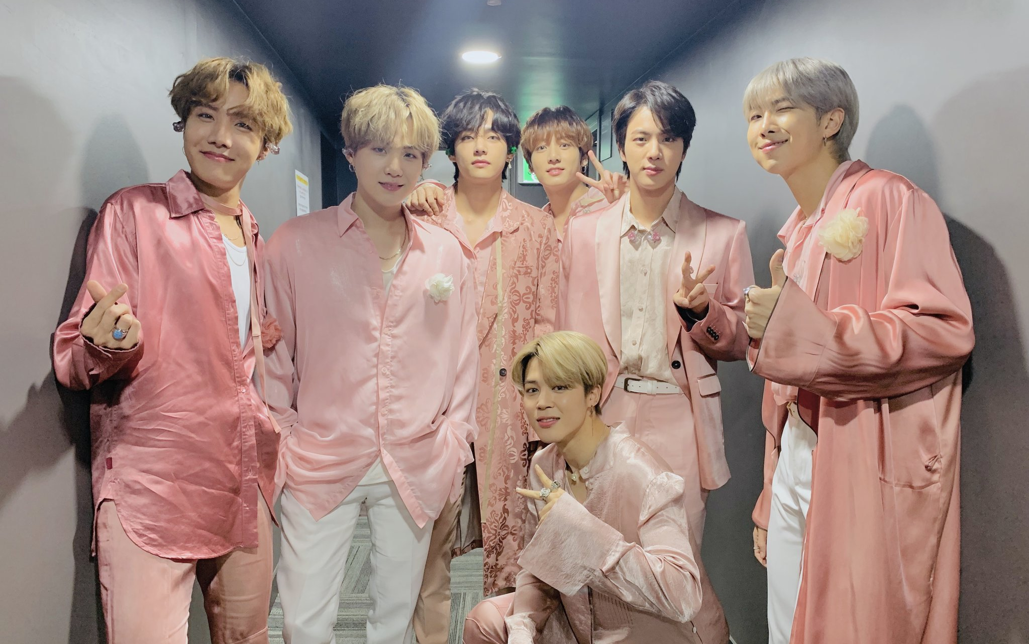 【bts防弹少年团】1080p超清191225sbs歌谣大战boy with luv现场版