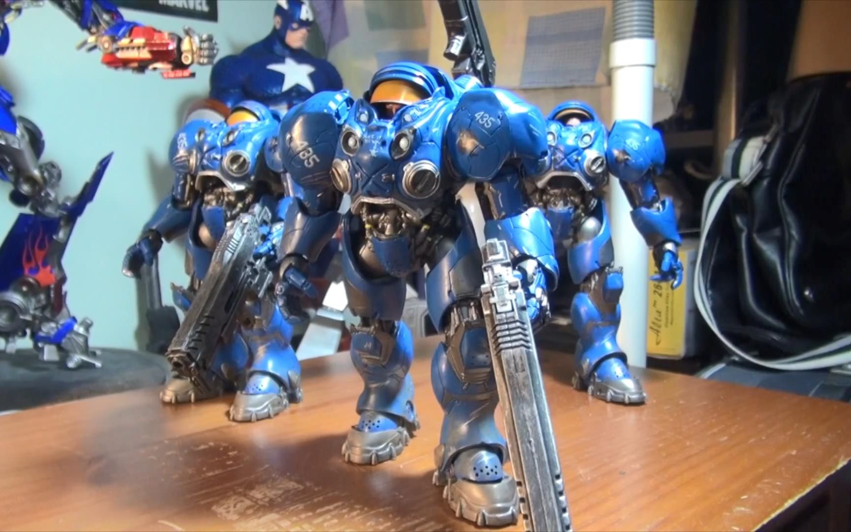 dc collectables 星际争霸2 机枪兵 泰凯斯芬利_哔哩哔哩_bilibili