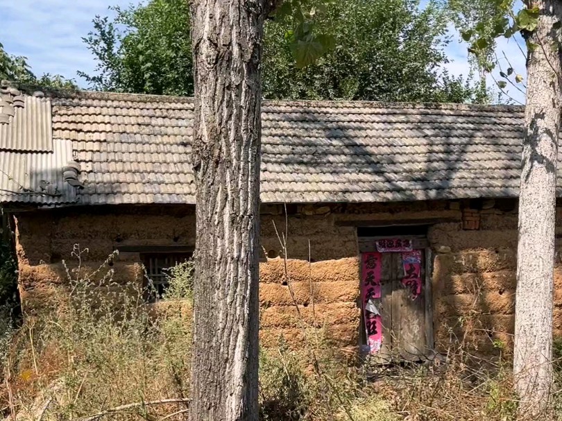 农村老房子,夯土为墙,多少人的回忆