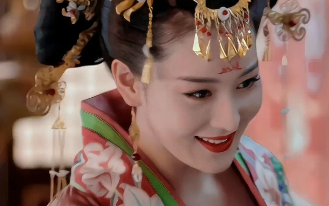 她喝酒的样子真是太帅了,想必贵妃醉酒也不过如此 #萧淑妃张馨予