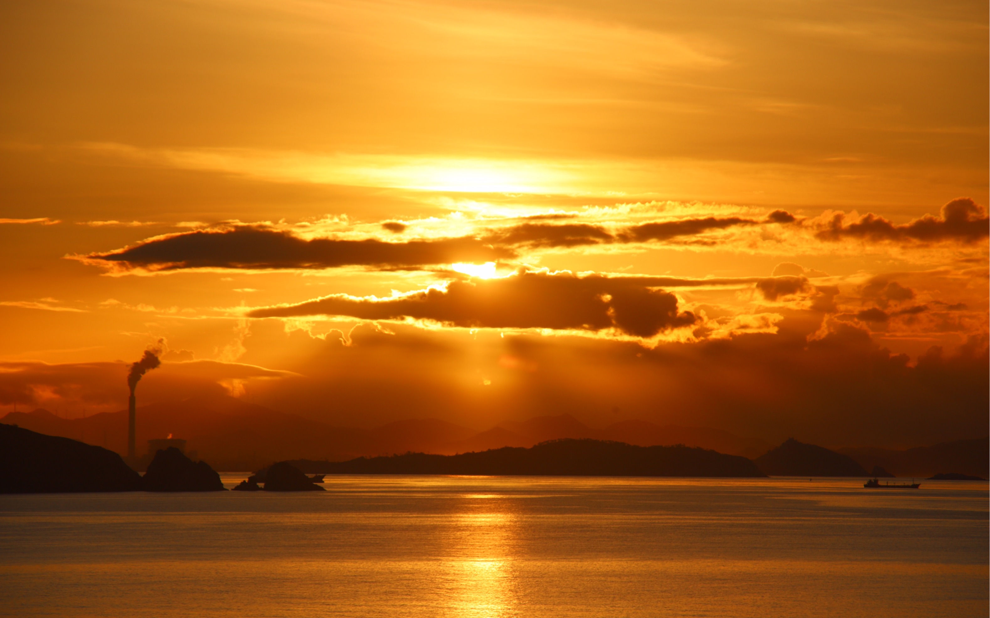 实拍深圳鹿嘴山庄日出——裂缝中绽放出星光_哔哩哔哩_bilibili