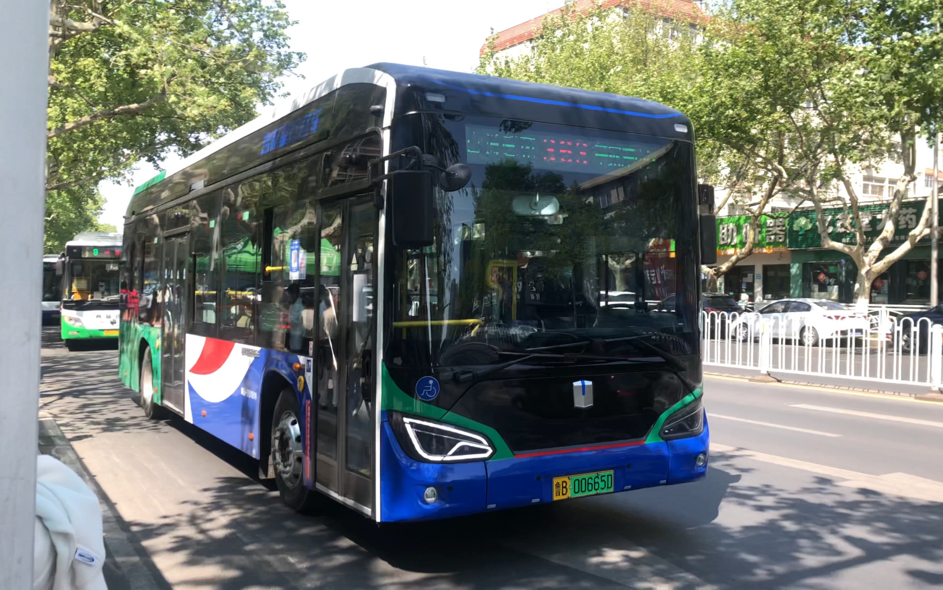 【青岛公交·4k】城运控股公交集团吉利星际c10e走行音