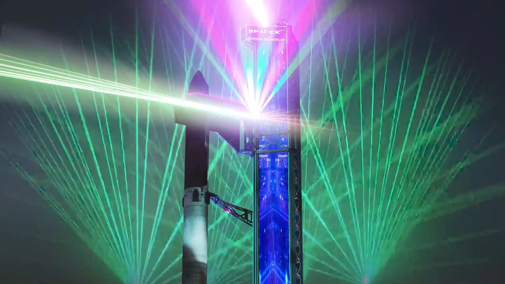 纯属娱乐spacex星城发射场轨道发射架激光秀