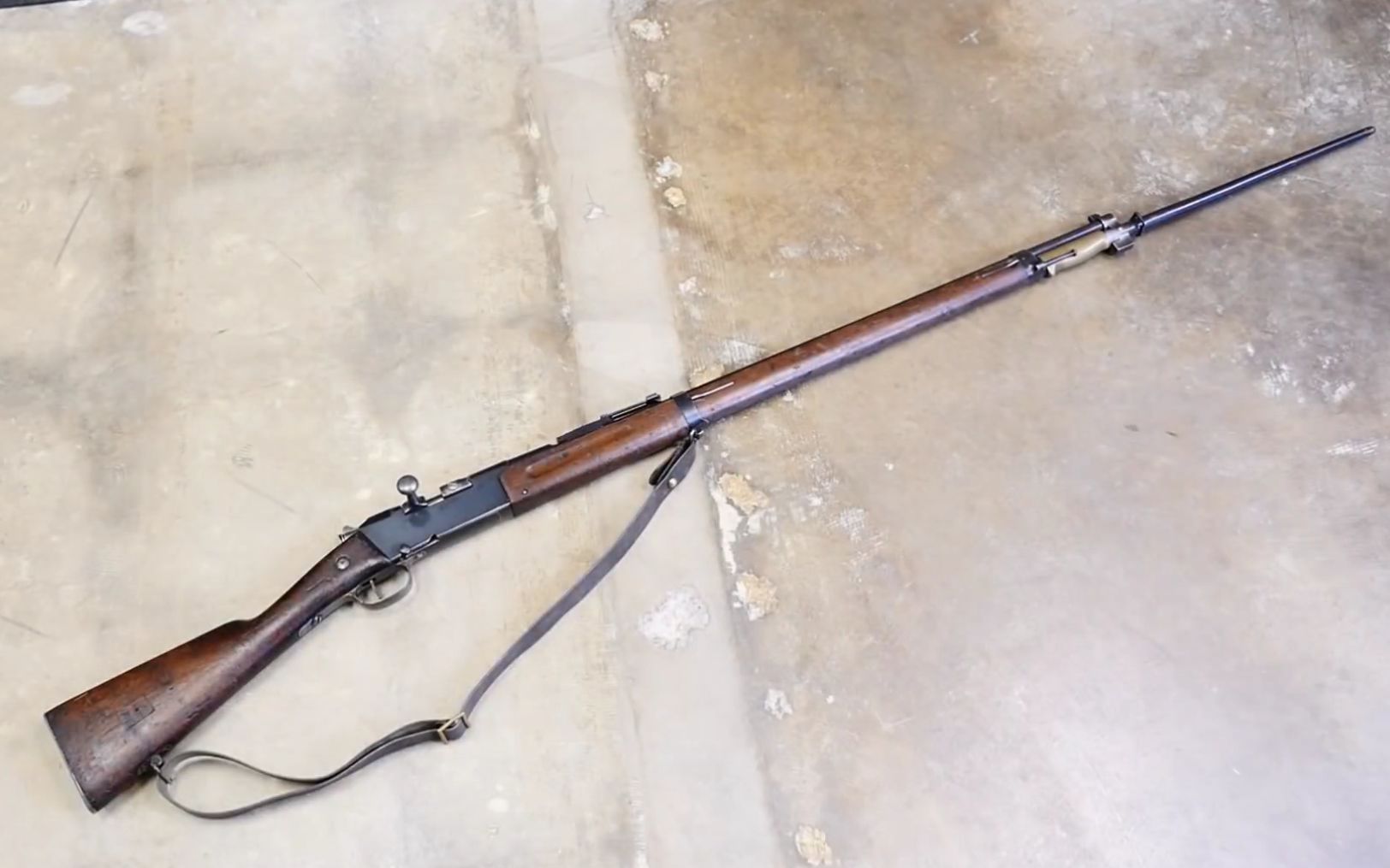 法国勒贝尔m1886式步枪(首支装备无烟火药的制式步枪)第一部分