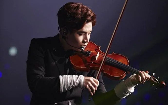 刘宪华howtolove现场版