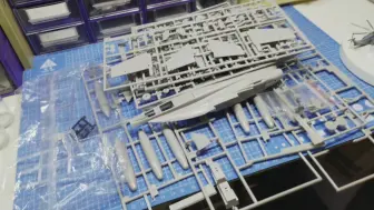 Video herunterladen: 【呆猫工业制作3】长谷川,1/72,E/A-18G(1)