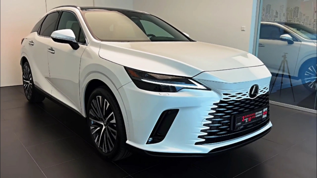 新车赏欣,实拍2023款全新雷克萨斯rx450h内外部细节静态高清展示!