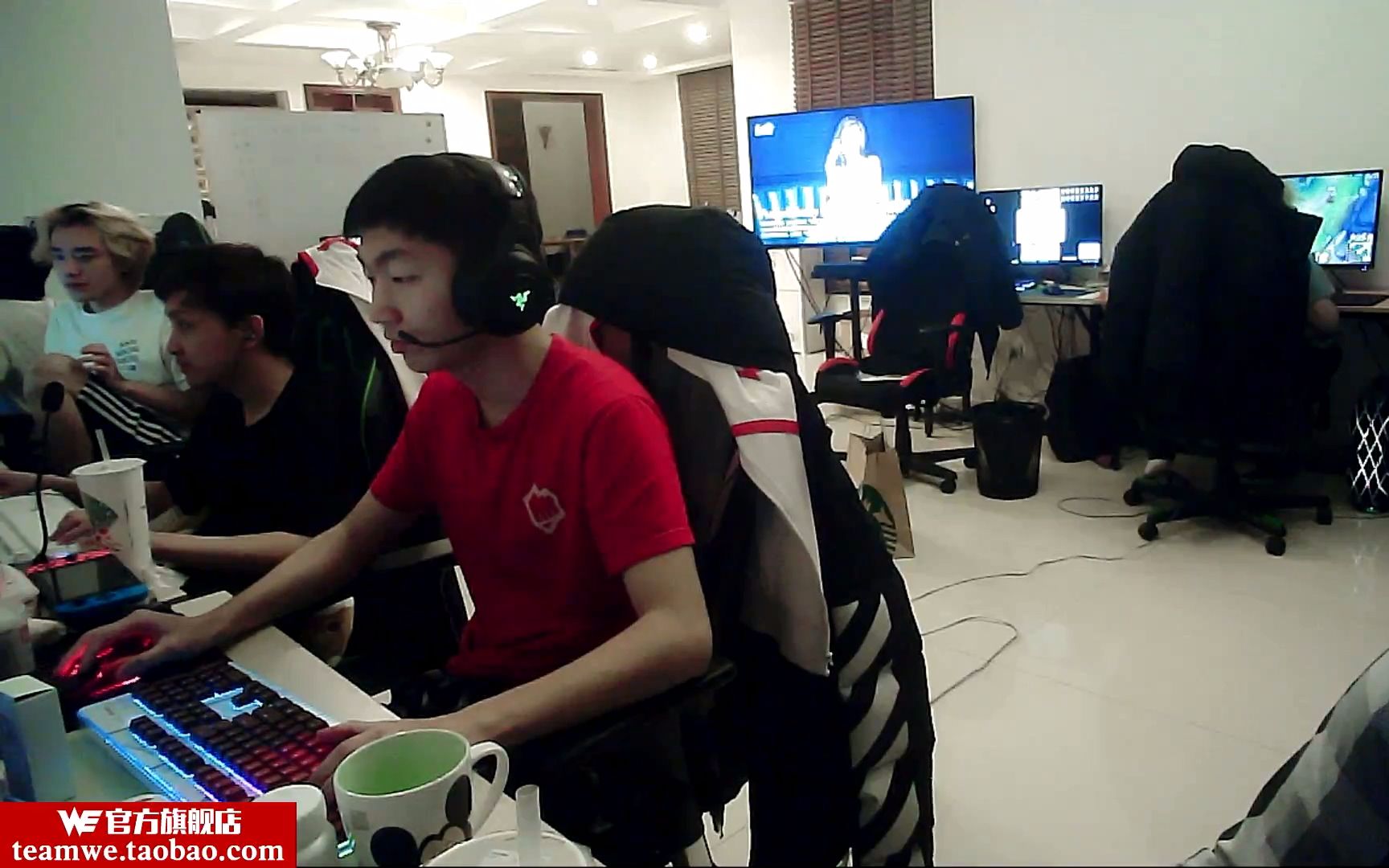 【we 小兽】180207小兽帮腿哥直播 全程爆笑高能