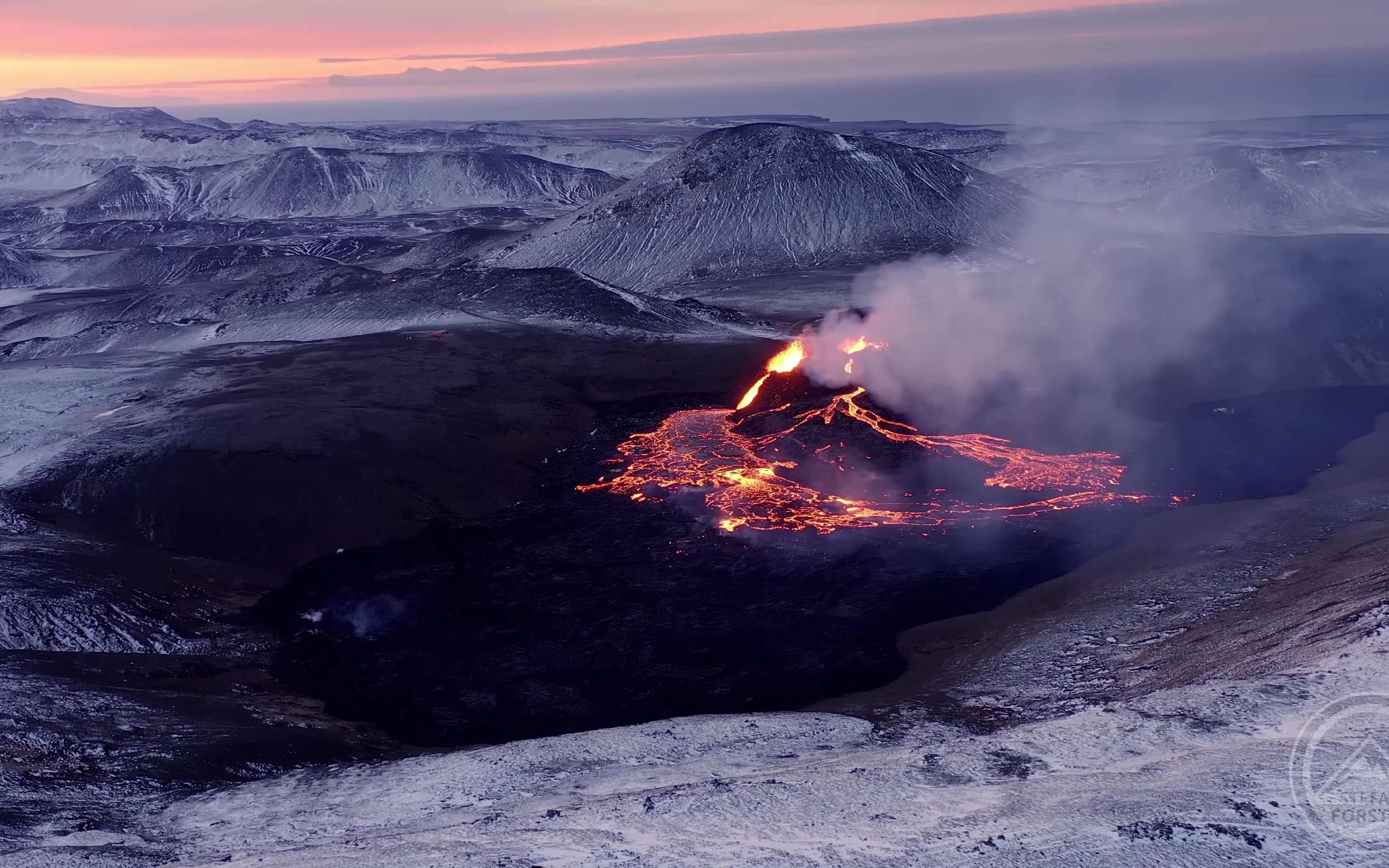 冰岛火山喷发 4k