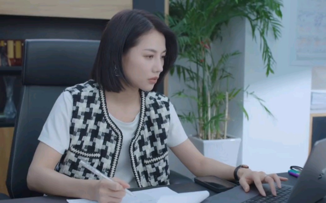 完蛋我被美女包围了-钟甄线纯享版