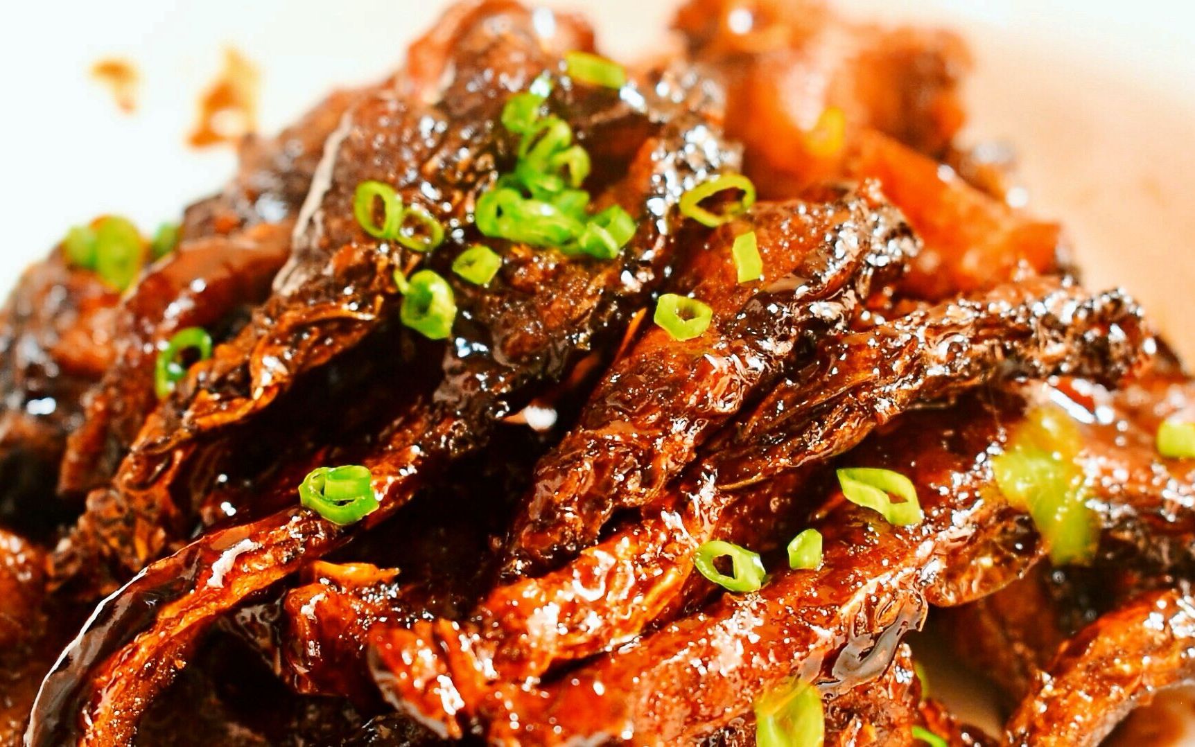 这才是草鱼最香酥做法,外酥里嫩,做法简单,上桌就停不下筷子