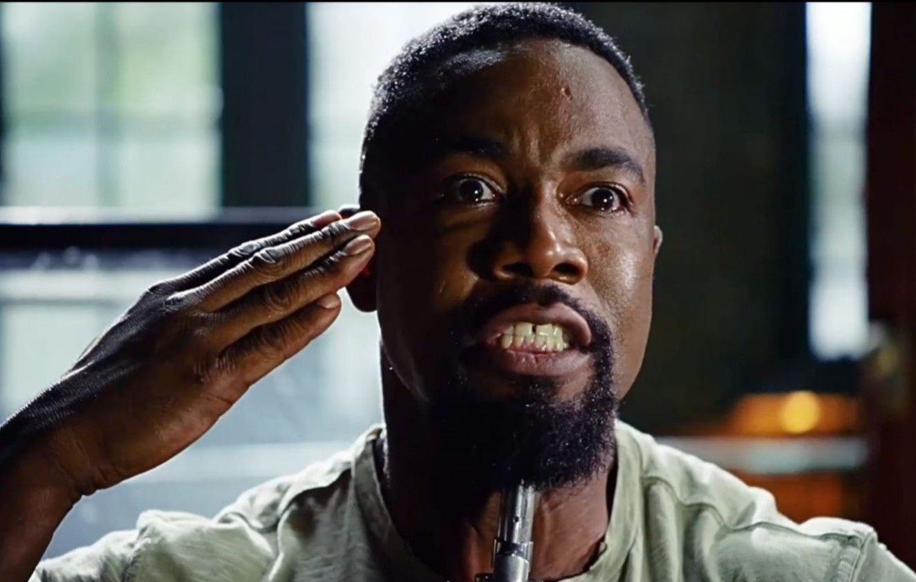 早起先给自己来一枪黑人中最强男人早餐伏特加泡子弹