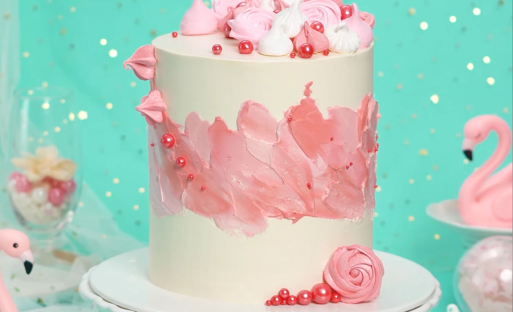 粉色主题浮雕创意装饰蛋糕