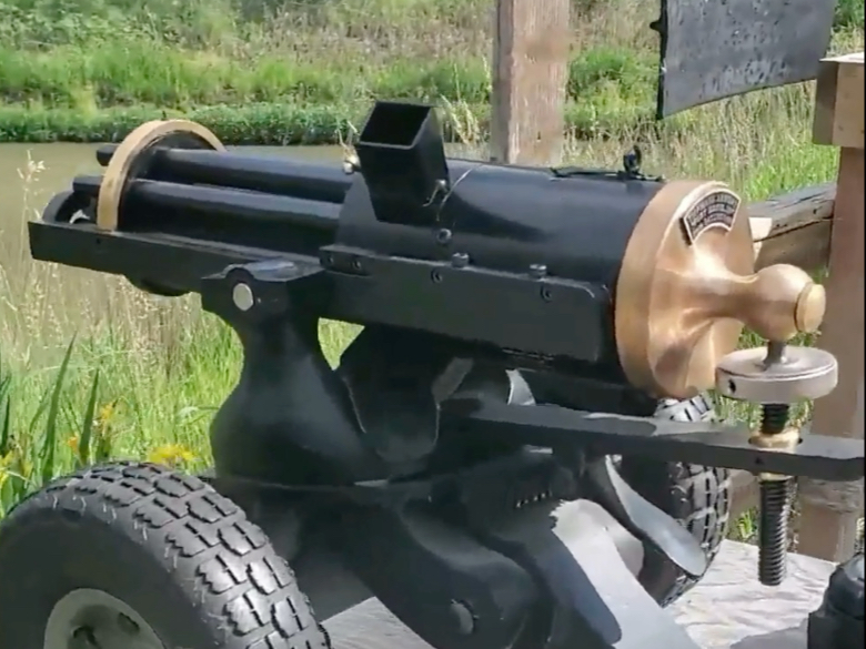 9毫米手摇加特林