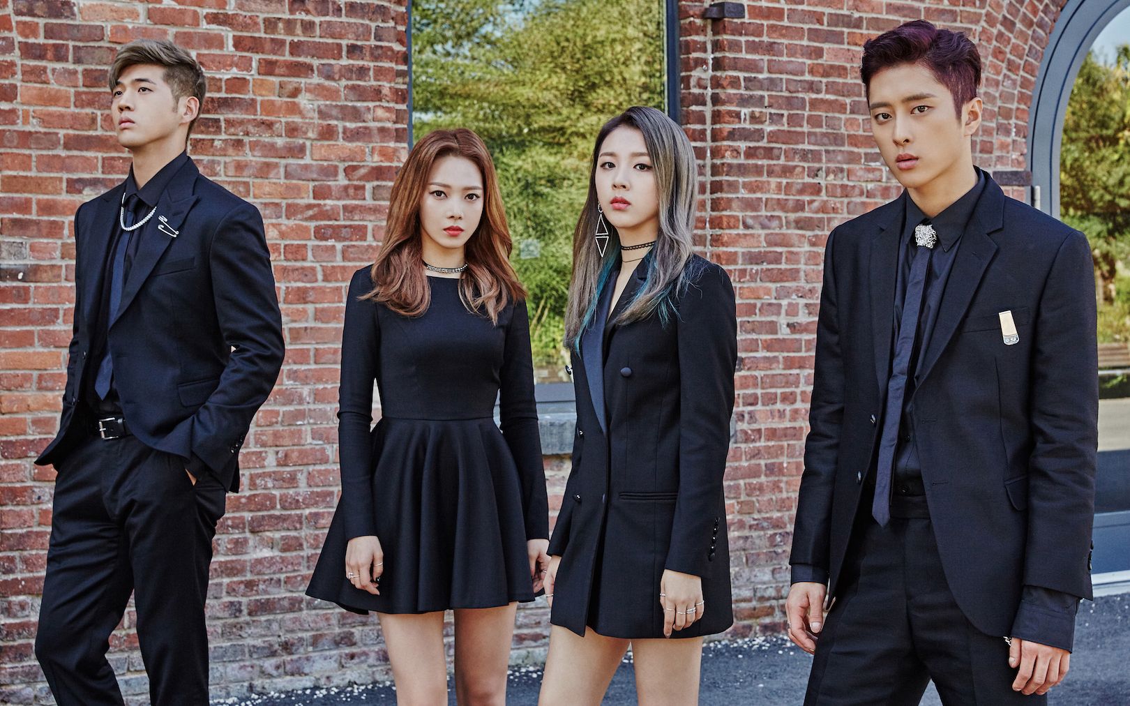 kard卡牌难得的服装颜色一致舞台效果超赞