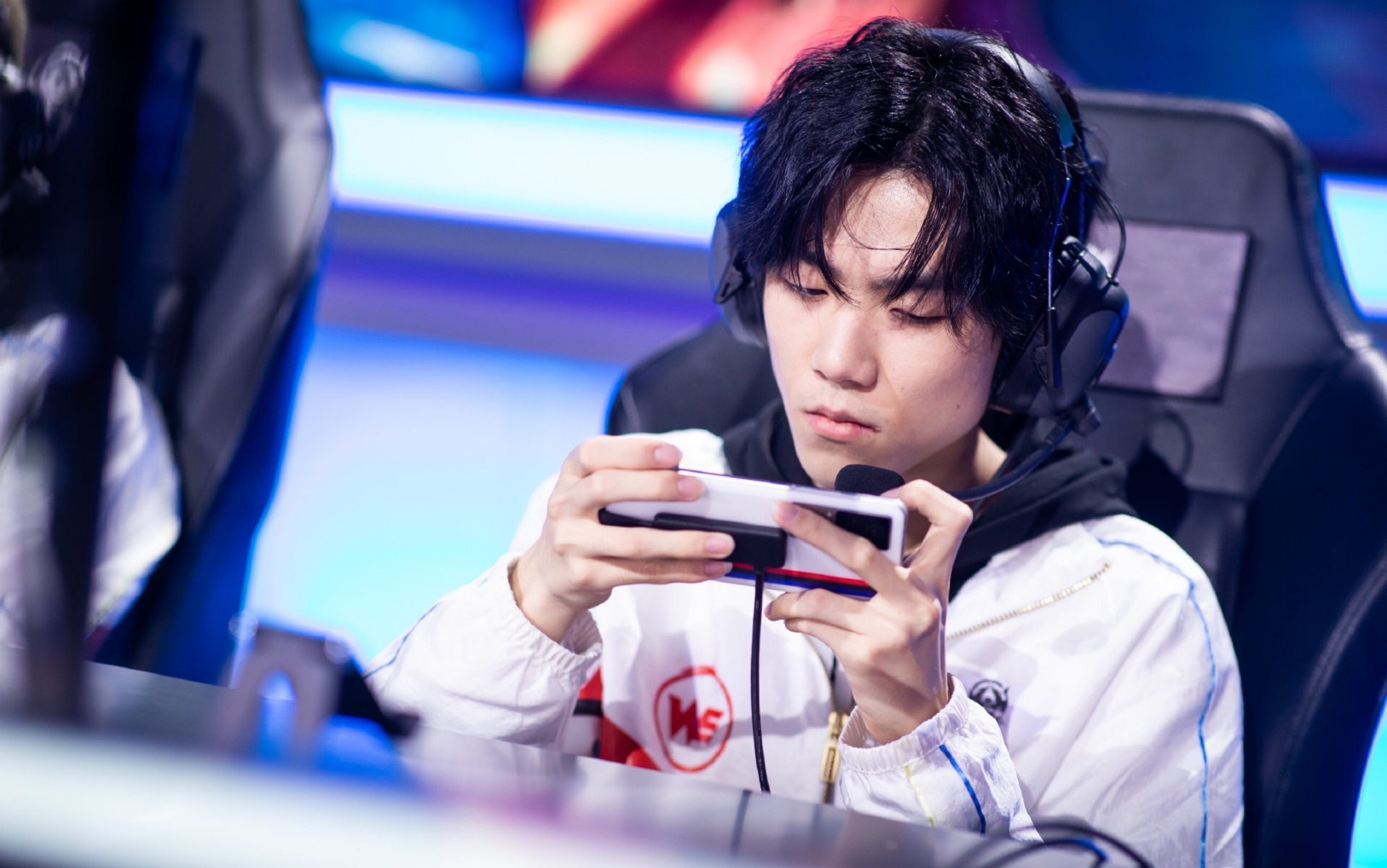 best】当贝玩起来了鲁班七号,英凯猪哼:对你们没看错,这个鲁班护着