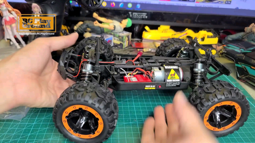 遥控车模型rc模型车116海博16889怪物卡车36km4wd防水1080phd