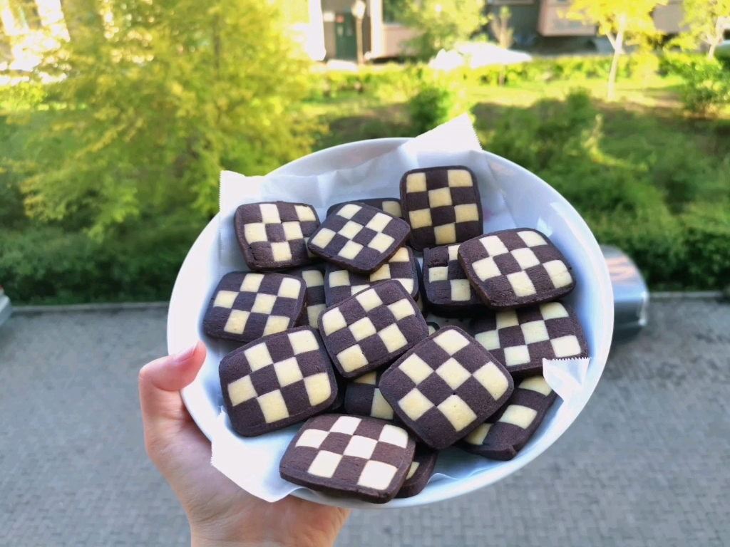 棋盘饼干—交作业啦@味言堂贝叔#烘焙_哔哩哔哩 (゜-゜)つロ 干杯