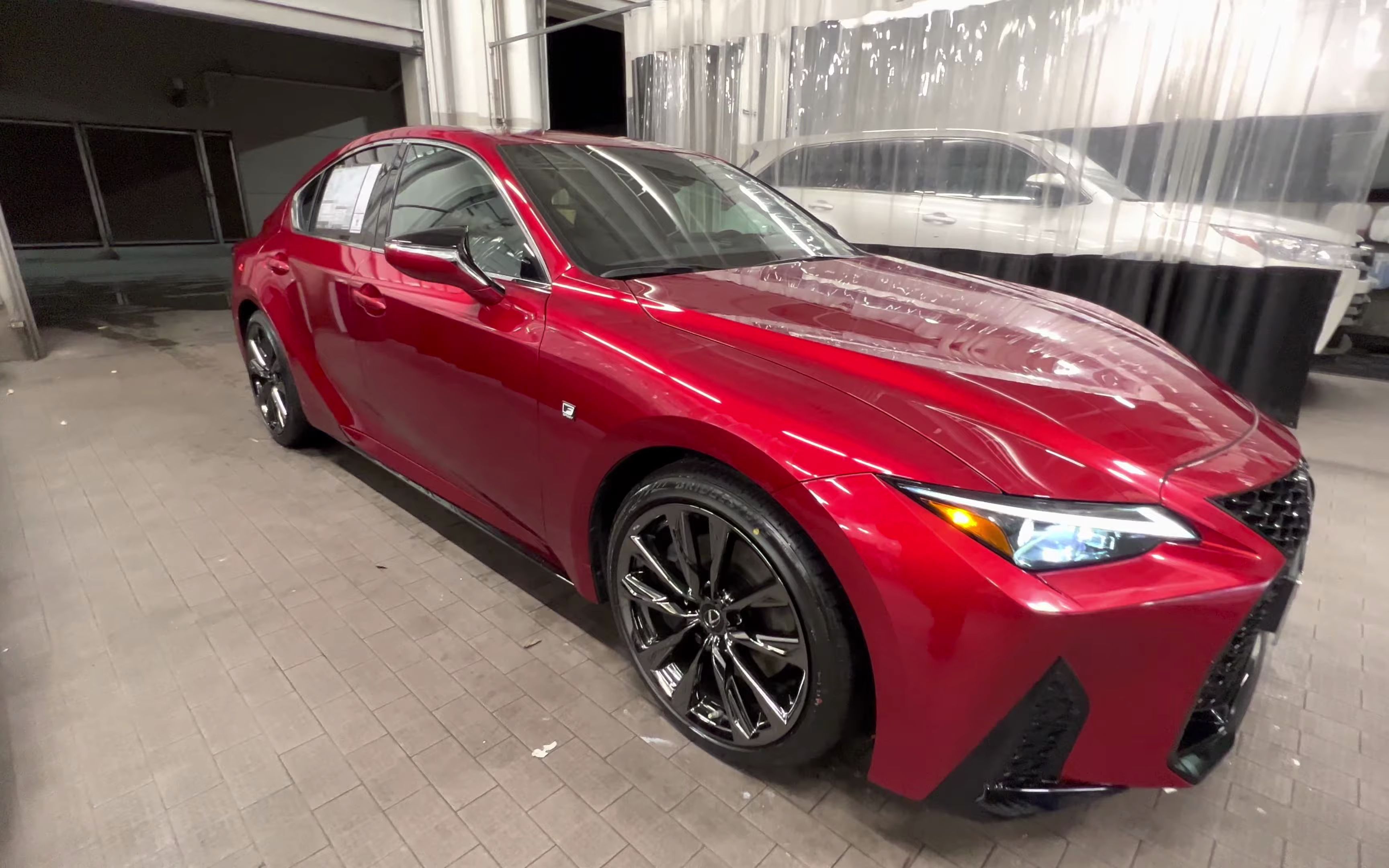 这颜值不比bba逊色 -雷克萨斯is 350 f-sport