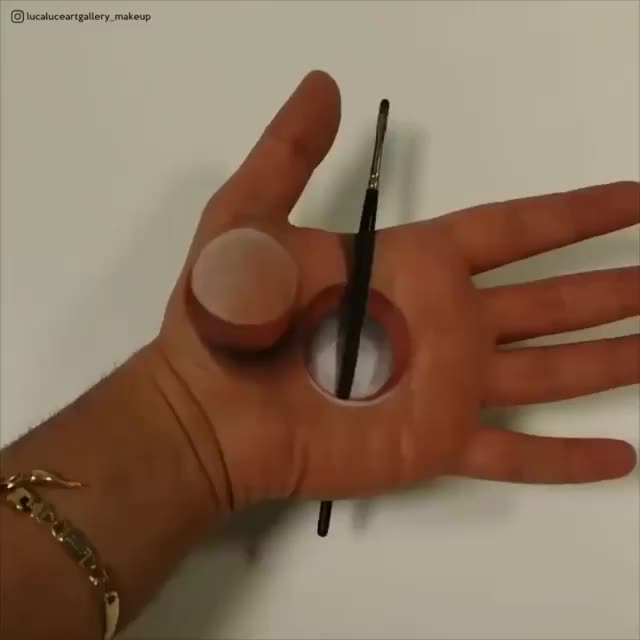 以假乱真吓死人的3d立体画手绘