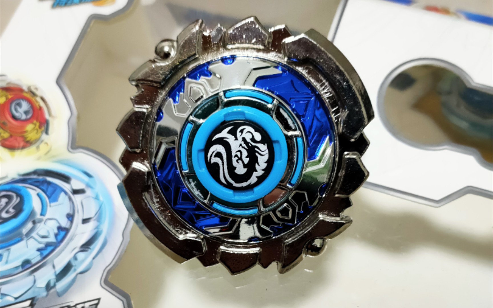 旋风小子陀螺爆焰火龙v_哔哩哔哩_bilibili