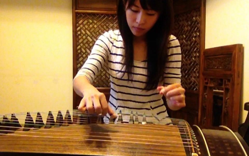 [图]《人月圆 - 春晚次韵 》张可久 古筝弹唱 GuZheng