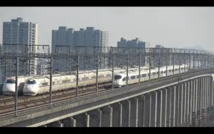 下载视频: 原声无加速“高铁飙车”视频：CRH2B pk CRH760B