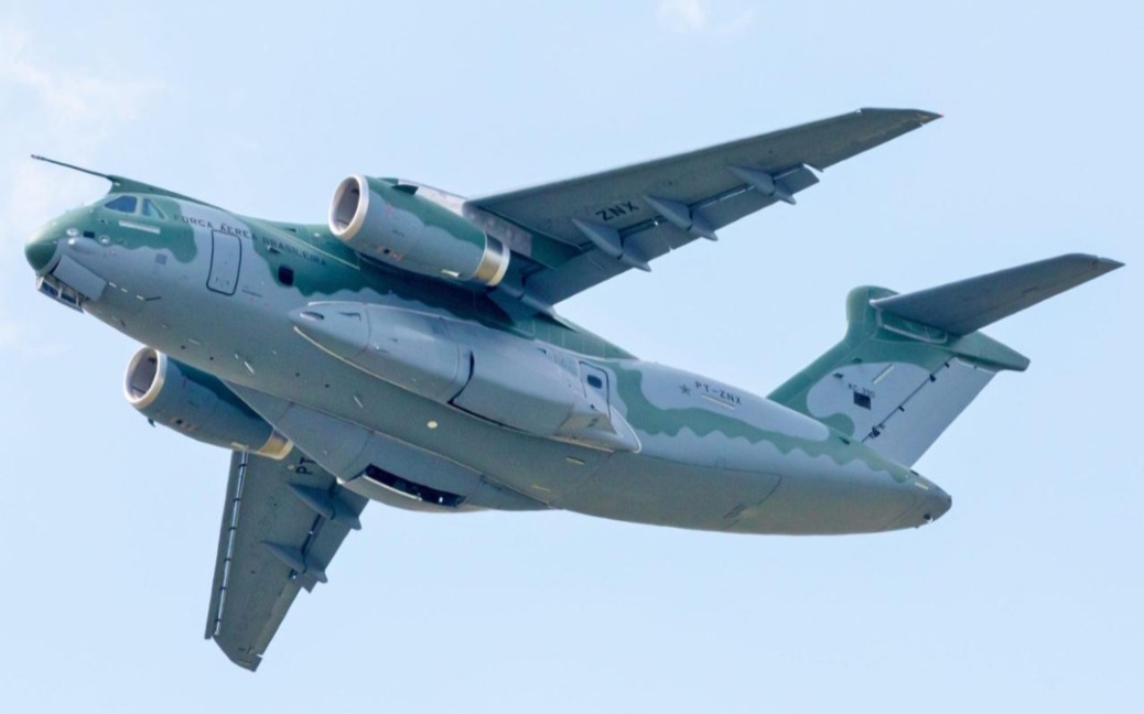 巴西军事工业的结晶,c-390 千禧年运输机!