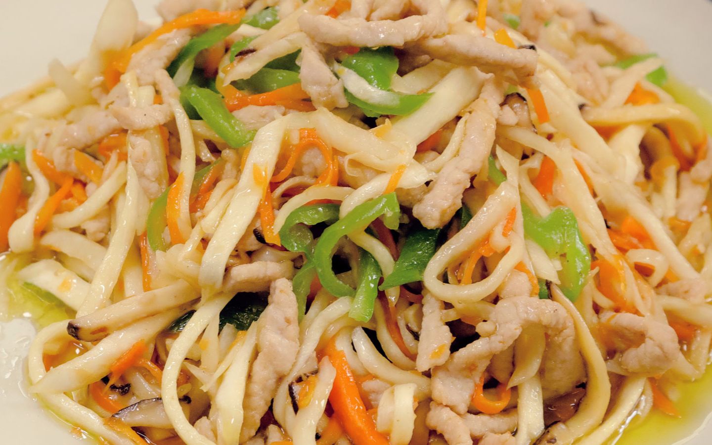 【微体兔菜谱】茭白三丝也能成为米饭好搭档!