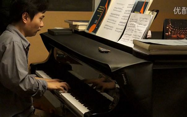 钢琴家沈文裕 演奏约翰.威廉姆斯《辛德勒的名单》主题曲_高清