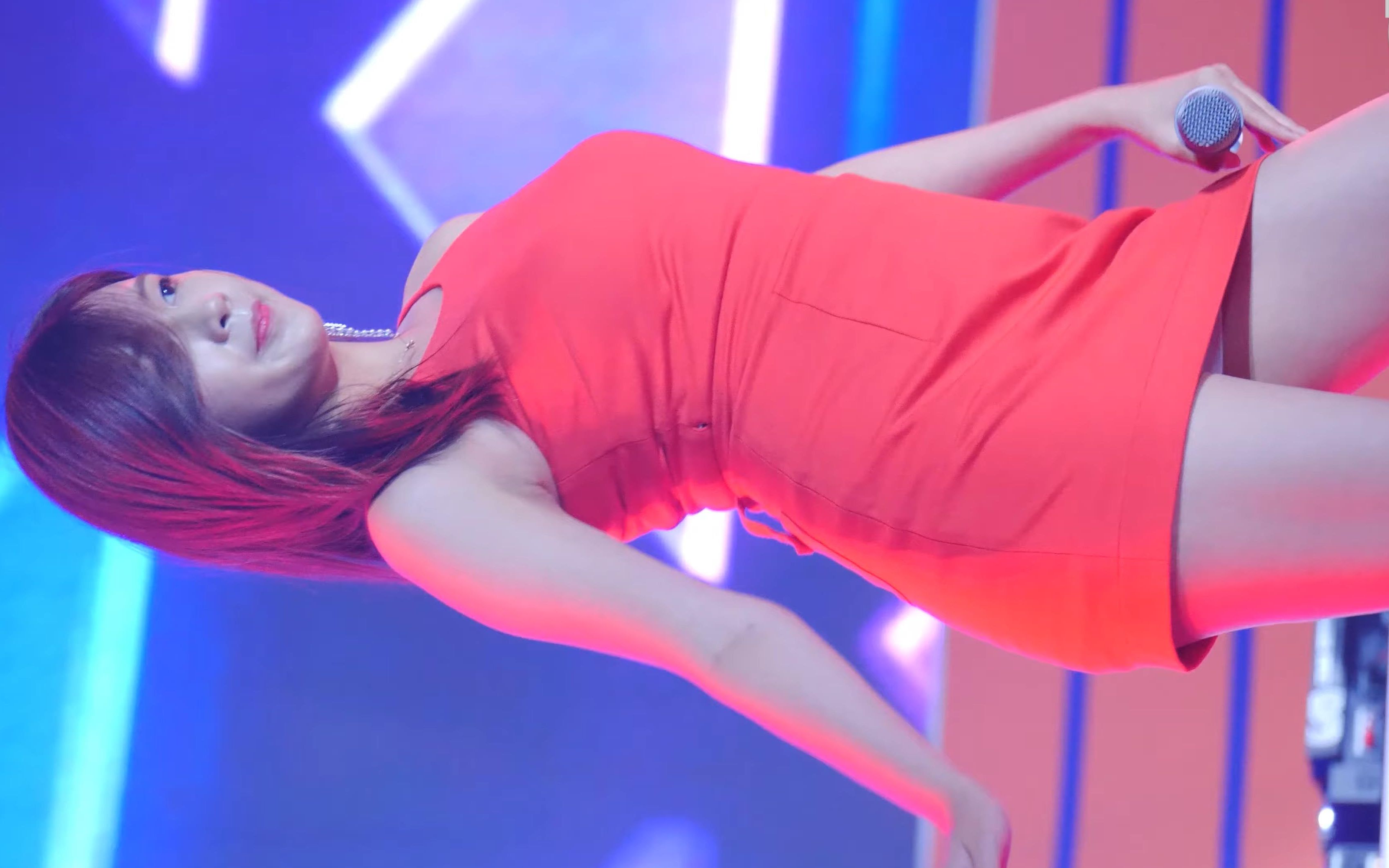 吴夏荣 高画质 直拍《im so sick》190706 (apink) (ohayoung)