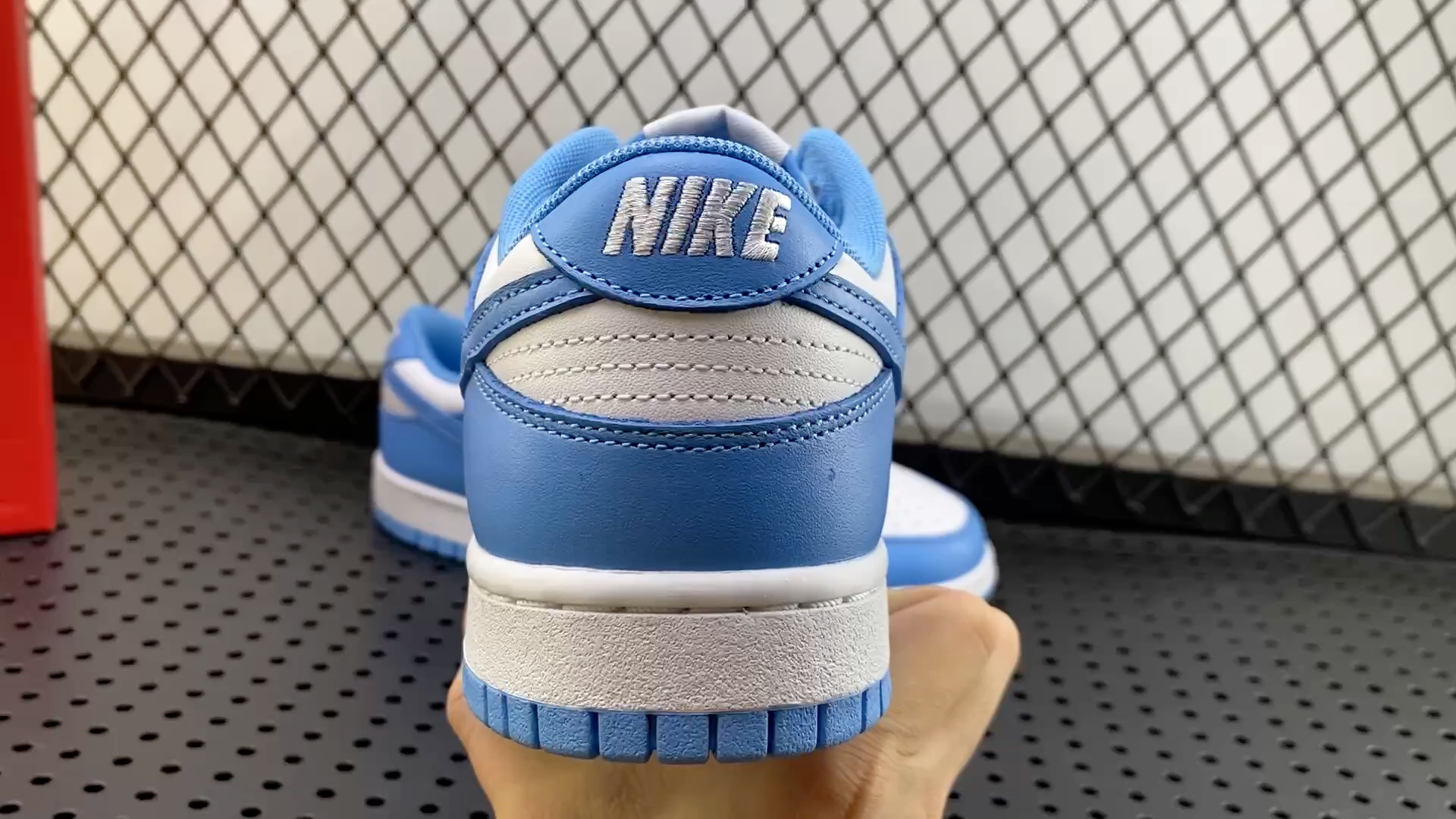 dunk大学蓝36-46!原厂皮原数据原刀磨水平一如既往!