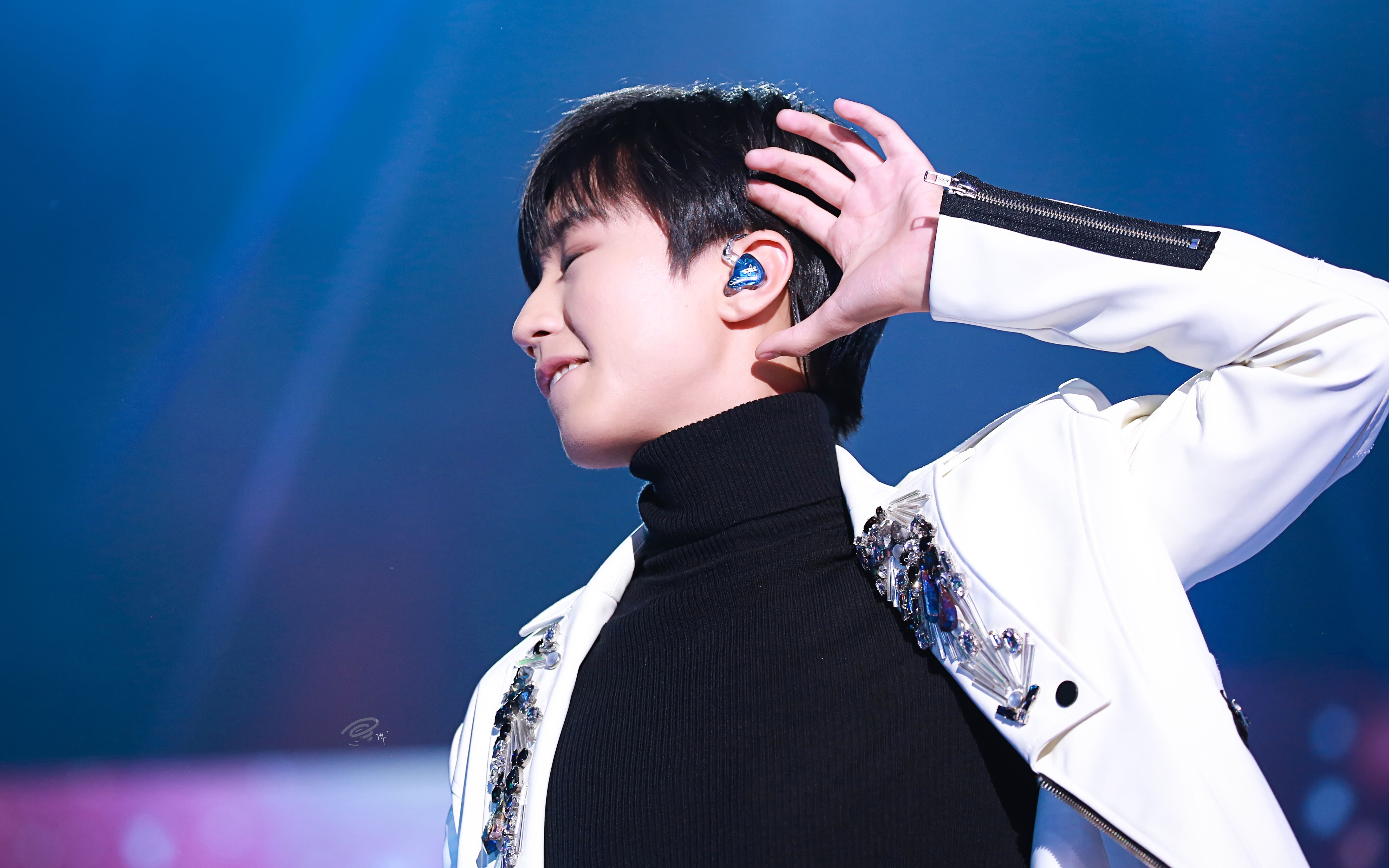 【王俊凯】【可爱向  第二弹】 爱×无限大