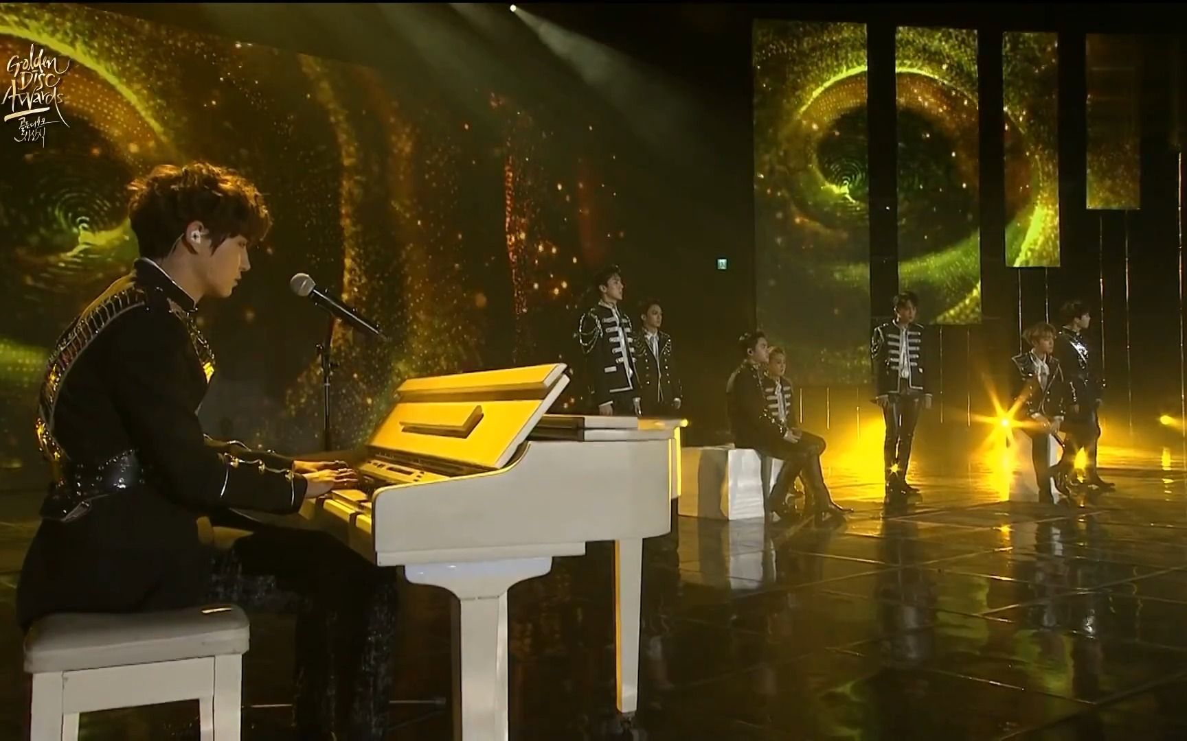 exo神级现场考古舞台for life 2017韩国第31届金唱片大赏73黄子韬